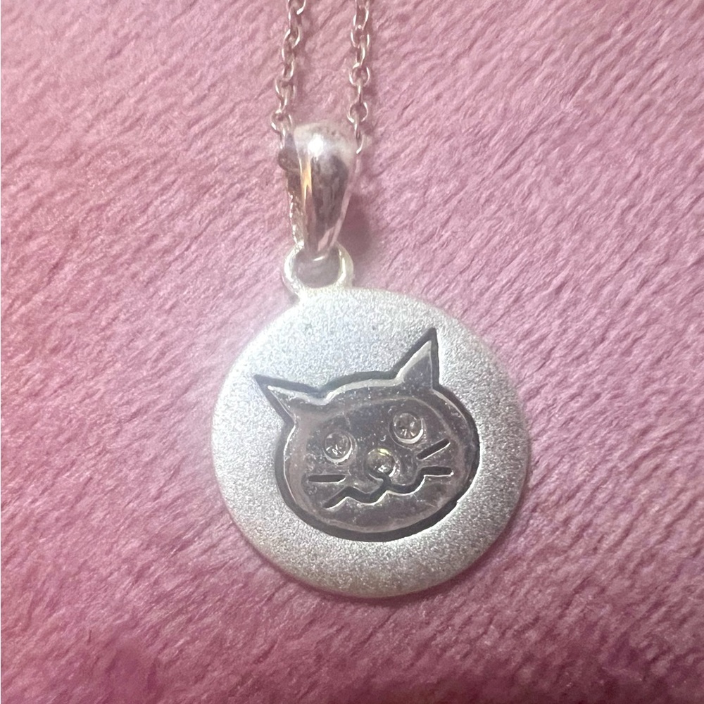 Sterling Silver Cat Pendant w/Rhinestone Accents 18” Necklace